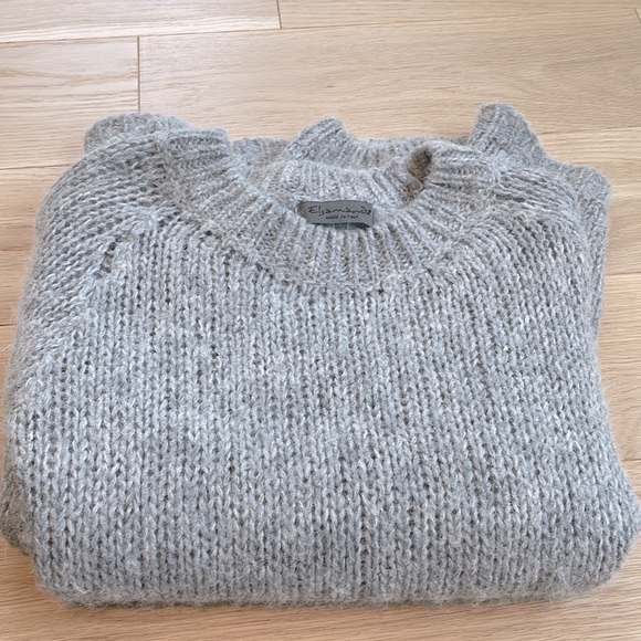Elsamanda Cozy Sweater, Made in Italy - Picture 4 of 5